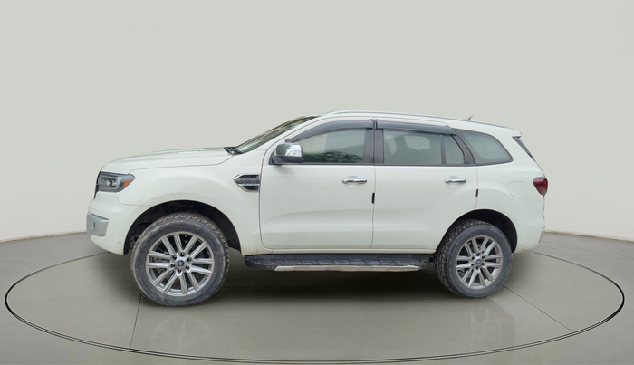 2018 Ford Endeavour TITANIUM 3.2 4X4 AT, Diesel, Automatic, 1,21,134 km, exterior