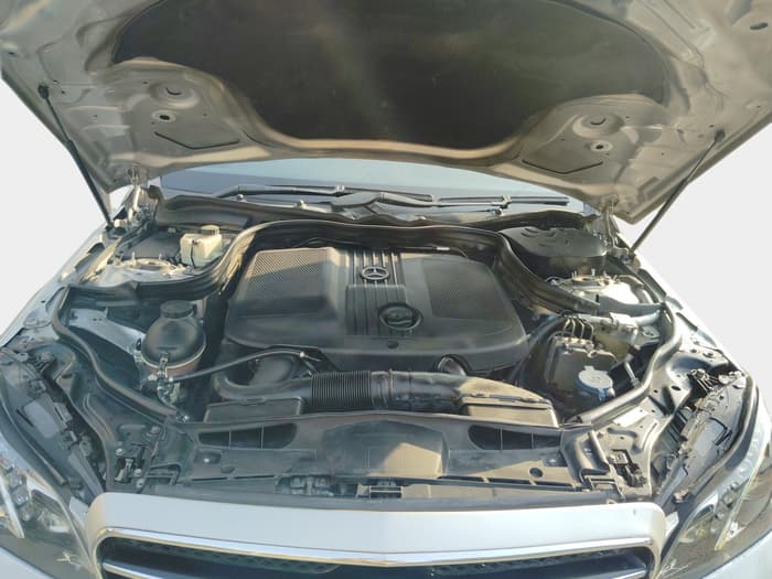 2014 Mercedes Benz E Class E 250 CDI AVANTGARDE, Diesel, Automatic, 1,30,685 km, exterior