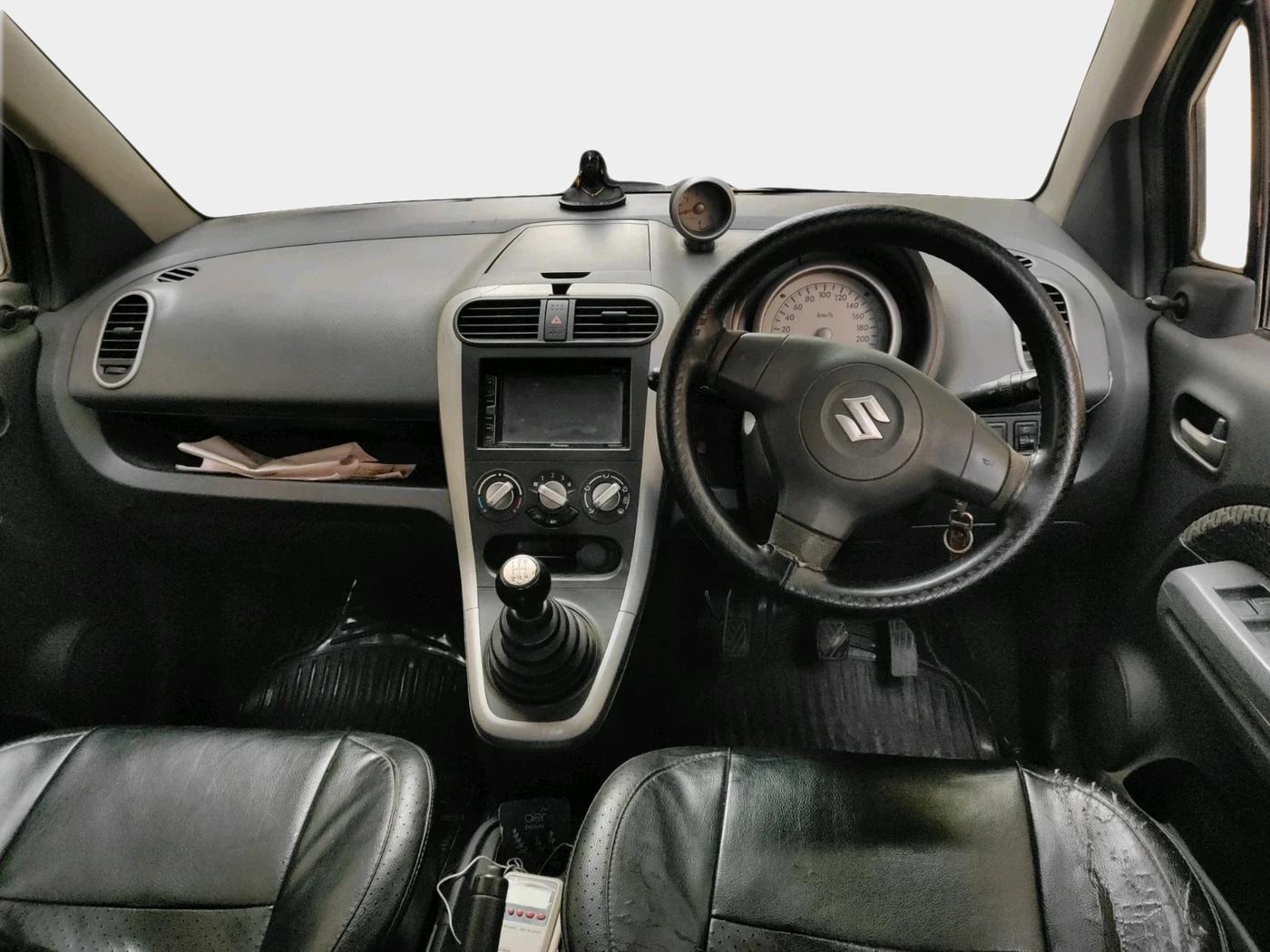 2013 Maruti Ritz VDI, Diesel, Manual, 1,43,869 km, interior