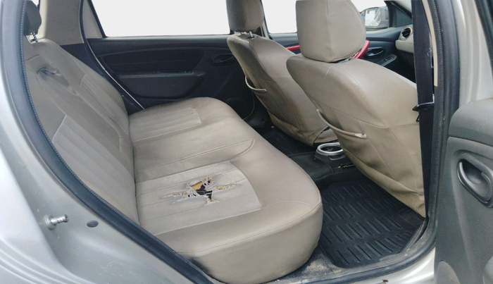 2016 Renault Duster 85 PS RXS MT DIESEL, Diesel, Manual, 1,34,329 km, interior