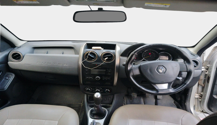 2016 Renault Duster 85 PS RXS MT DIESEL, Diesel, Manual, 1,34,329 km, interior