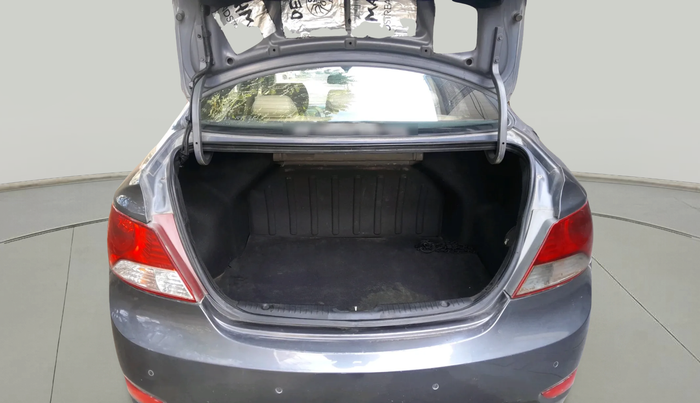 2012 Hyundai Verna FLUIDIC 1.6 CRDI SX OPT, Diesel, Manual, 2,18,094 km, exterior