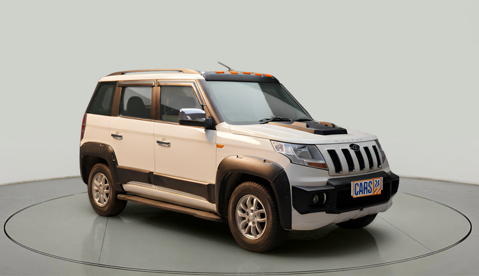 2016 Mahindra TUV300 T8 AMT, Diesel, Automatic, 1,13,801 km, exterior