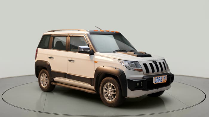 2016 Mahindra TUV300 T8 AMT, Diesel, Automatic, 1,13,801 km, exterior