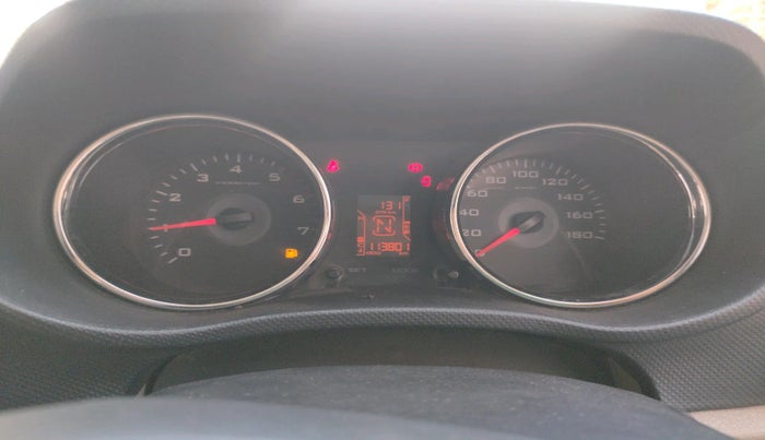 2016 Mahindra TUV300 T8 AMT, Diesel, Automatic, 1,13,801 km, interior