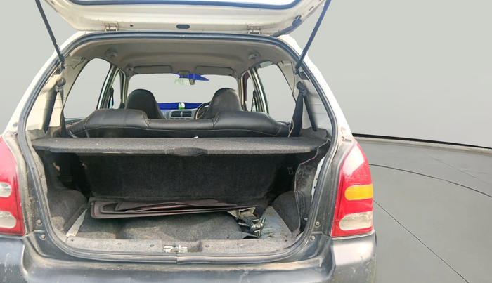 2011 Maruti 800 STD, Petrol, Manual, 70,460 km, exterior