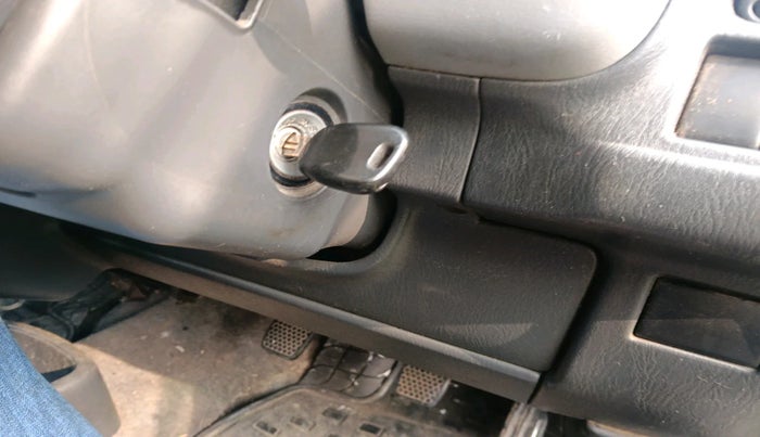 2011 Maruti 800 STD, Petrol, Manual, 70,460 km, interior