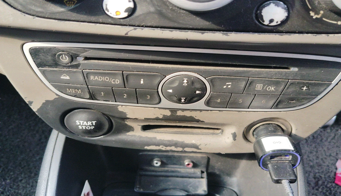 2012 Renault Fluence 1.5 E2, Diesel, Manual, 2,30,179 km, interior