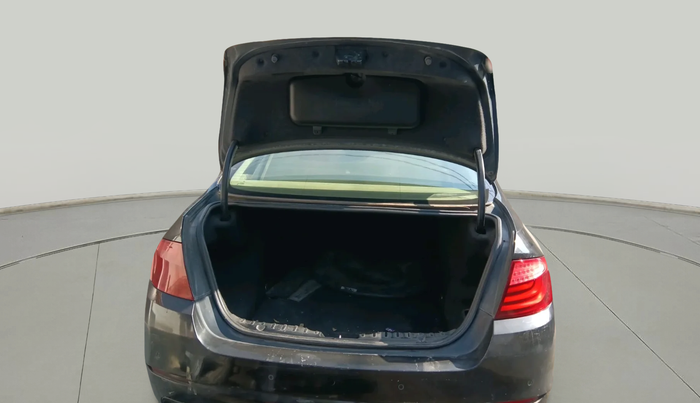 2011 BMW 5 Series 520D 2.0, Diesel, Automatic, 1,92,380 km, exterior