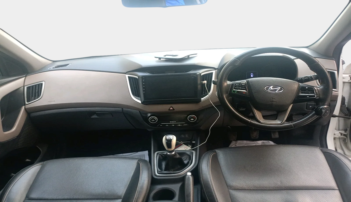 2015 Hyundai Creta SX (O) 1.6 DIESEL, Diesel, Manual, 1,54,615 km, interior