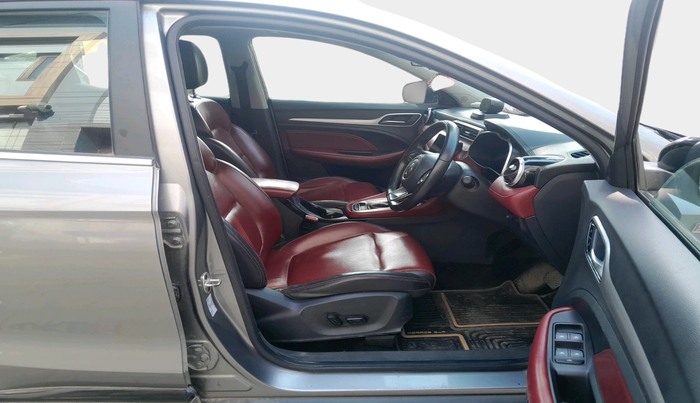 2021 MG ASTOR SAVVY 1.3 TURBO AT S RED, Petrol, Automatic, 29,390 km, interior