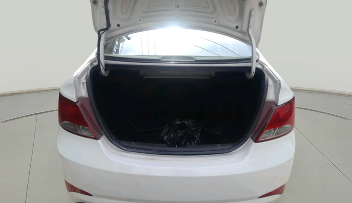 2017 Hyundai Verna 1.6 CRDI SX, Diesel, Manual, 75,320 km, exterior