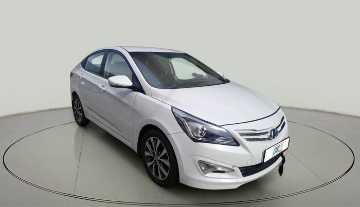 2017 Hyundai Verna 1.6 CRDI SX, Diesel, Manual, 75,320 km, exterior