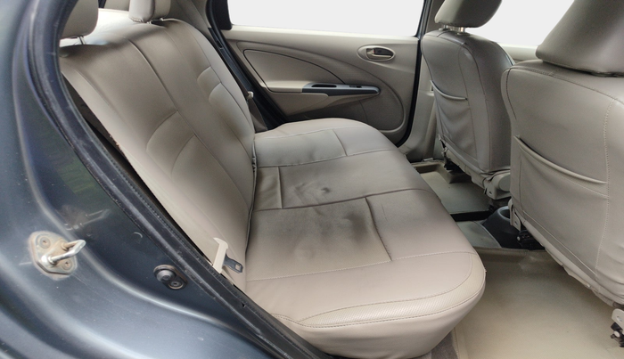 2014 Toyota Etios Liva GD, Diesel, Manual, 1,72,011 km, interior