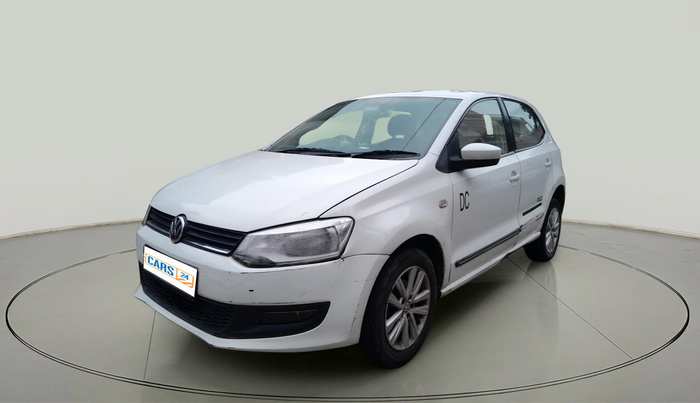 2013 Volkswagen Polo HIGHLINE1.2L, Petrol, Manual, 1,16,711 km, exterior