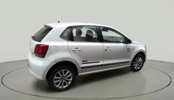 2013 Volkswagen Polo HIGHLINE1.2L, Petrol, Manual, 1,16,711 km, exterior