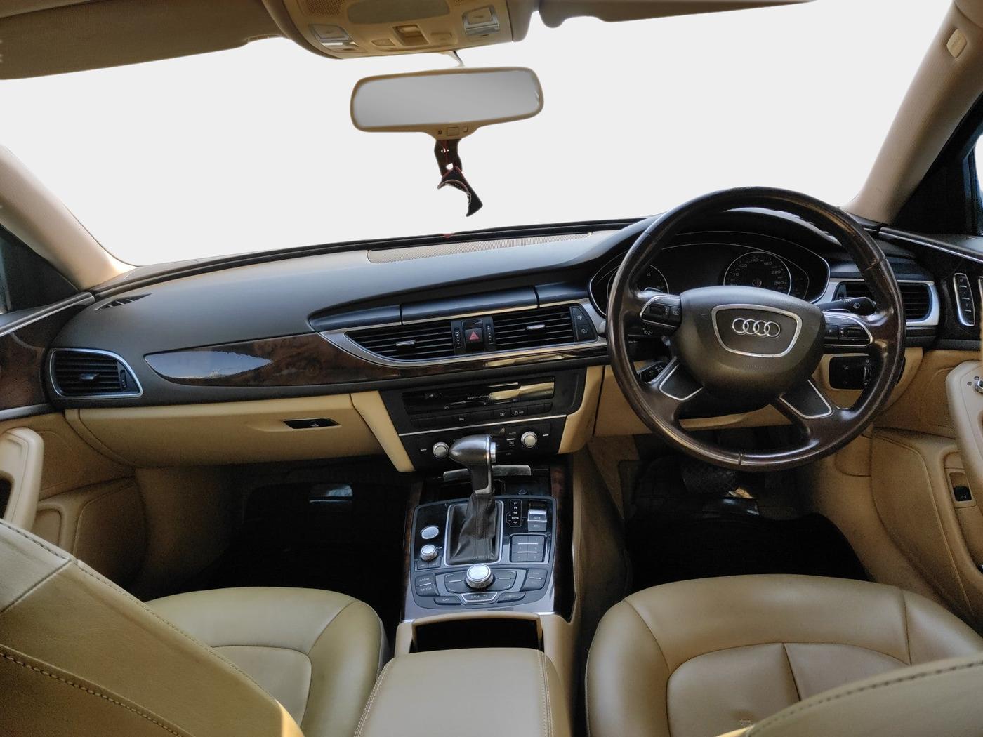2012 Audi A6 2.0 TDI, Diesel, Automatic, 70,844 km, interior