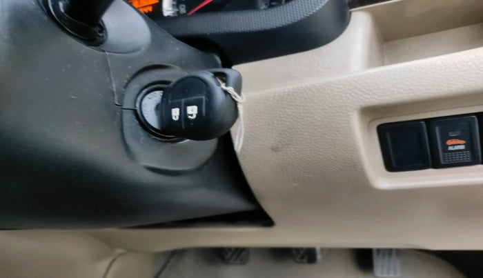 2014 Maruti Swift Dzire VDI, Diesel, Manual, 1,81,529 km, interior