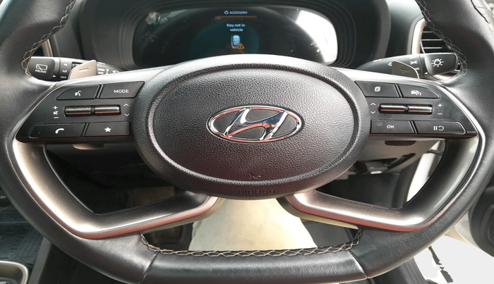 2024 Hyundai VENUE SX (O) 1.0 TURBO DCT, Petrol, Automatic, 11,243 km, interior