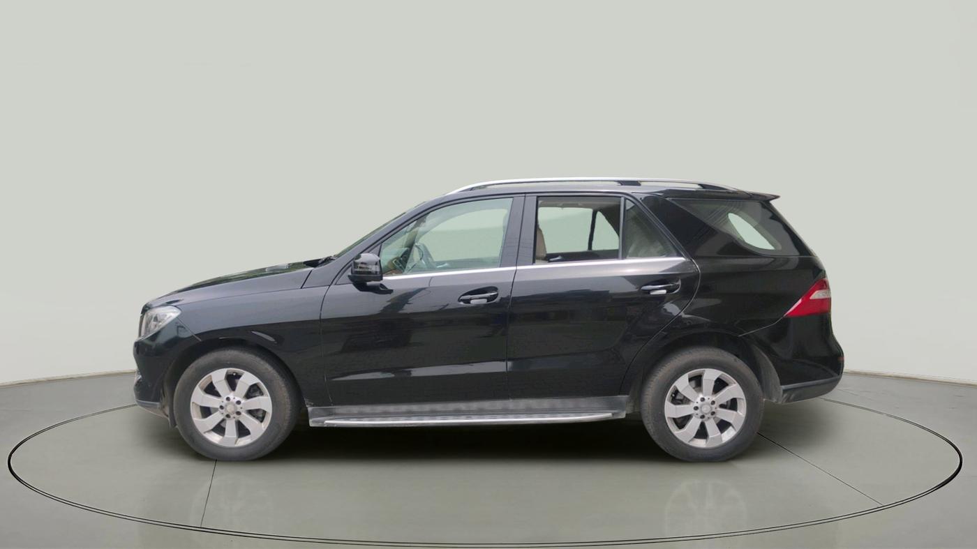 2014 Mercedes Benz Ml Class 250 CDI, Diesel, Automatic, 1,17,827 km, exterior