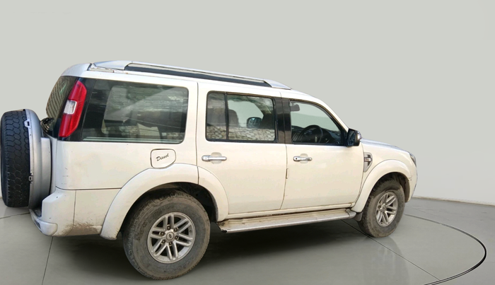 2012 Ford Endeavour 2.5L 4X2 MT, Diesel, Manual, 1,21,317 km, exterior