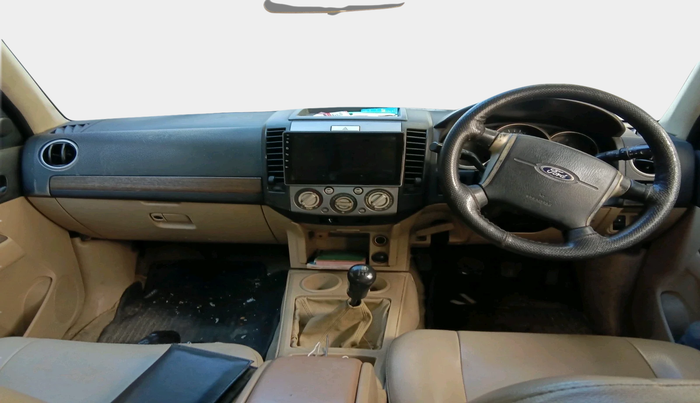 2012 Ford Endeavour 2.5L 4X2 MT, Diesel, Manual, 1,21,317 km, interior