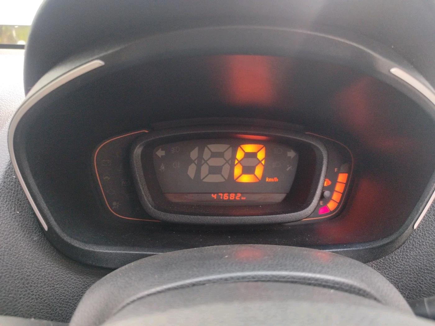 2017 Renault Kwid RXL, Petrol, Manual, 48,113 km, interior
