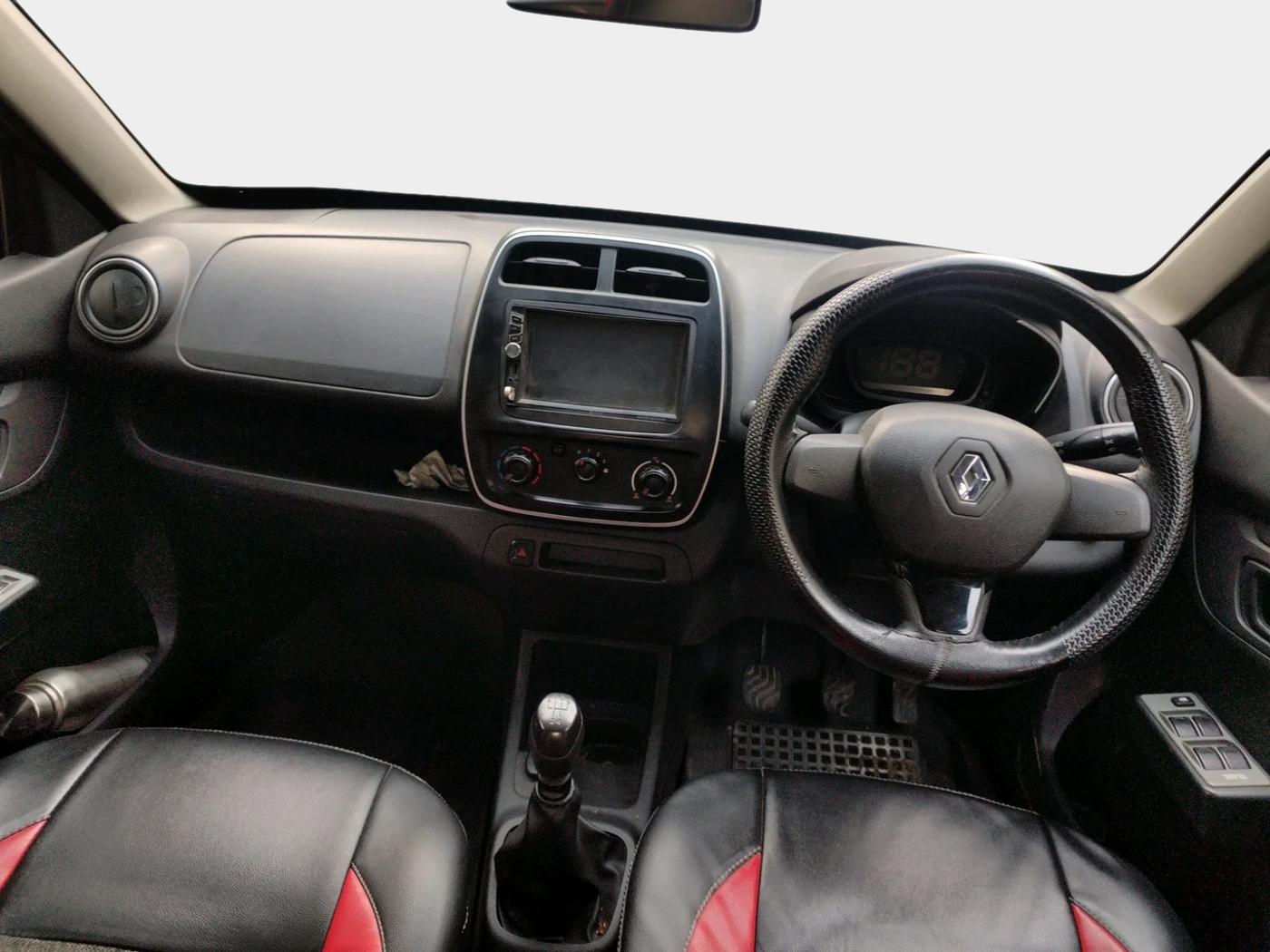 2017 Renault Kwid RXL, Petrol, Manual, 48,113 km, interior