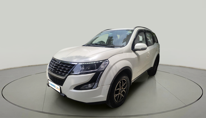 2018 Mahindra XUV500 W9, Diesel, Manual, 1,72,963 km, exterior