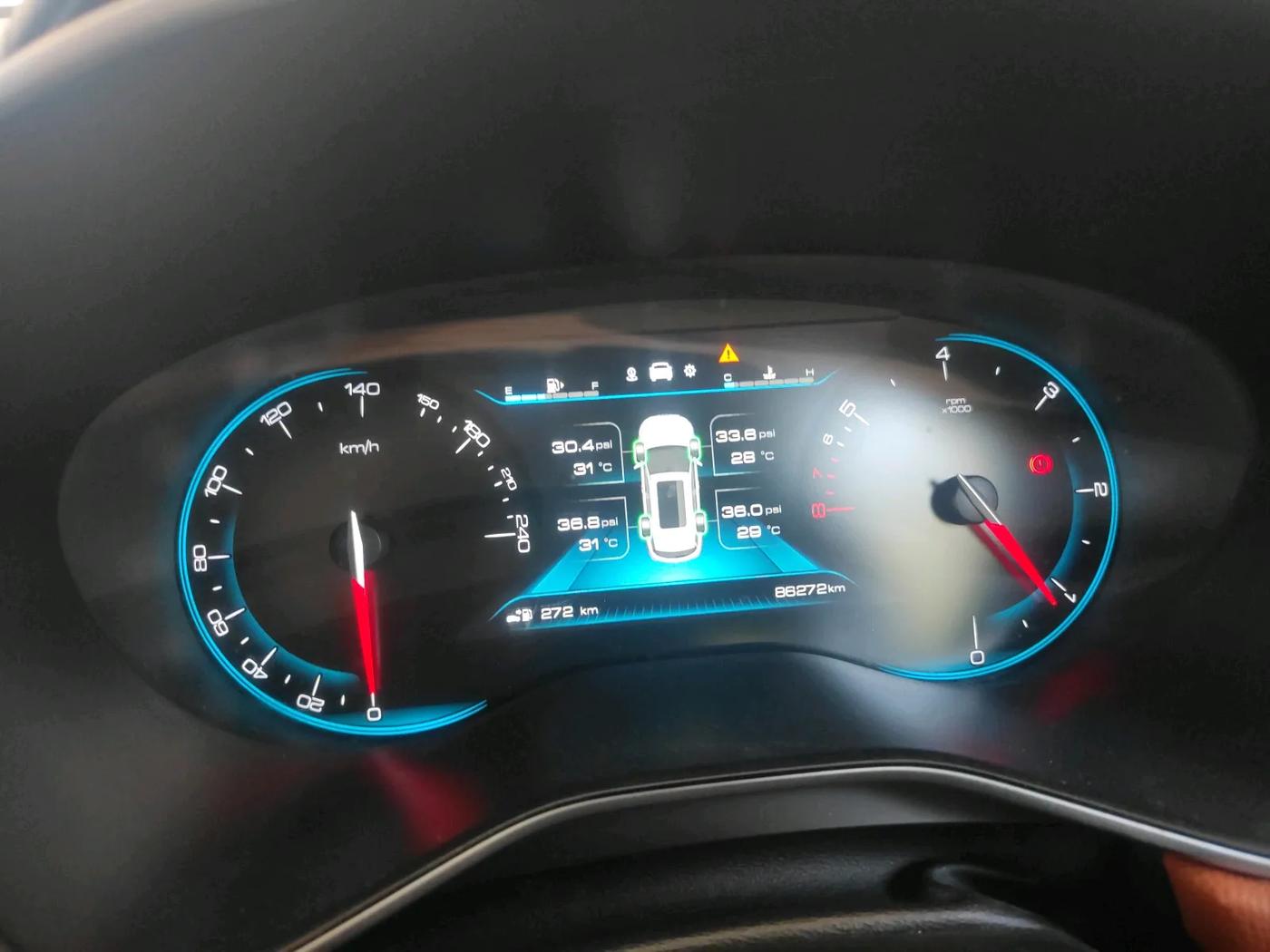2021 MG HECTOR PLUS SHARP 2.0 DIESEL TURBO MT 6-STR, Diesel, Manual, 89,001 km, interior