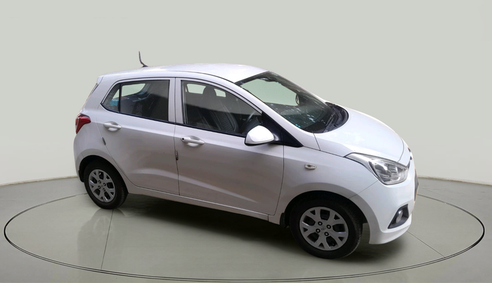 2016 Hyundai Grand i10 MAGNA 1.1 CRDI, Diesel, Manual, 1,50,692 km, exterior