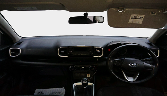 2020 Hyundai VENUE S 1.5 CRDI, Diesel, Manual, 1,53,246 km, interior