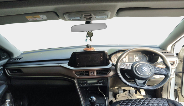 2023 Maruti BREZZA ZXI SMART HYBRID , Petrol, Manual, 54,642 km, interior