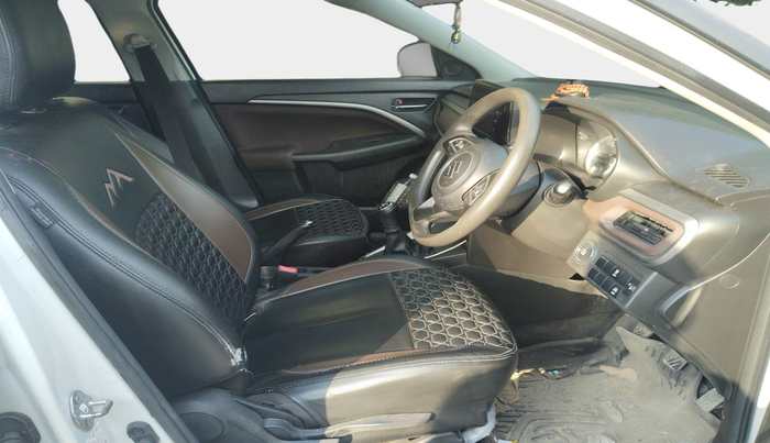 2023 Maruti BREZZA ZXI SMART HYBRID , Petrol, Manual, 54,642 km, interior