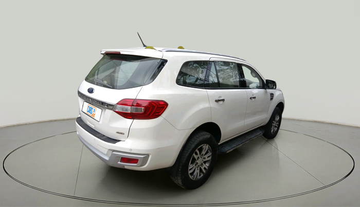 2017 Ford Endeavour TITANIUM 3.2 4X4 AT, Diesel, Automatic, 1,27,179 km, exterior