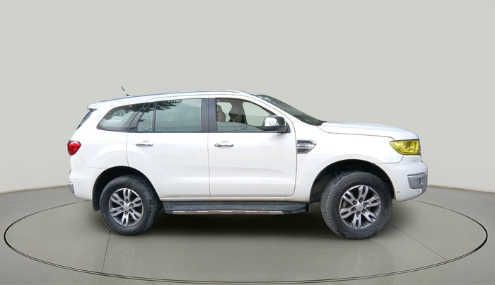 2017 Ford Endeavour TITANIUM 3.2 4X4 AT, Diesel, Automatic, 1,27,179 km, exterior