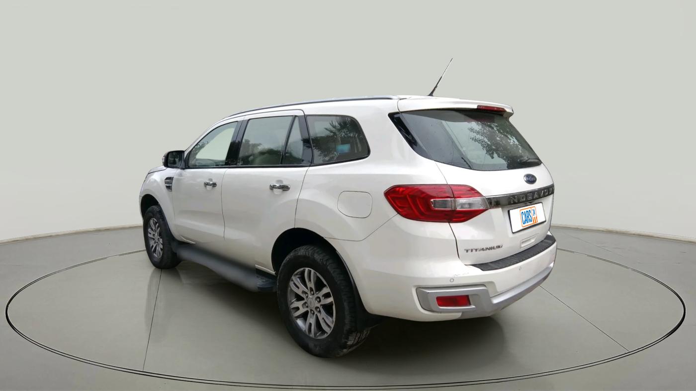 2017 Ford Endeavour TITANIUM 3.2 4X4 AT, Diesel, Automatic, 1,27,179 km, exterior