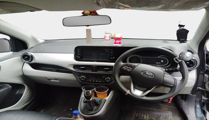 2022 Hyundai GRAND I10 NIOS SPORTZ 1.2 KAPPA VTVT, Petrol, Manual, 23,313 km, interior