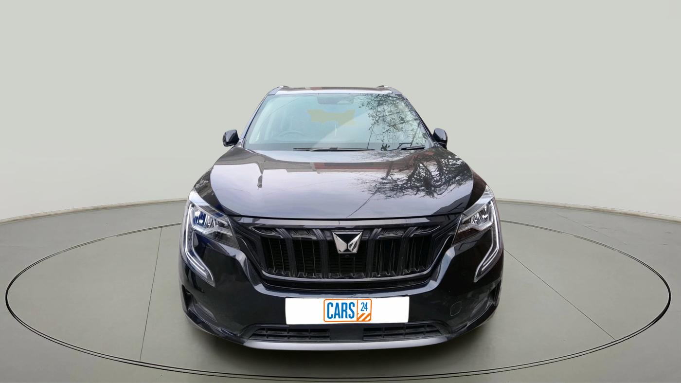 2024 Mahindra XUV700 AX 7 D AT 7 STR, Diesel, Automatic, 28,069 km, exterior