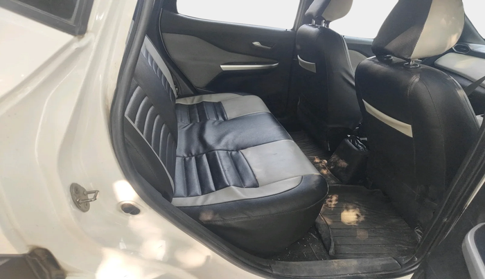 2021 Nissan MAGNITE XL, Petrol, Manual, 78,800 km, interior