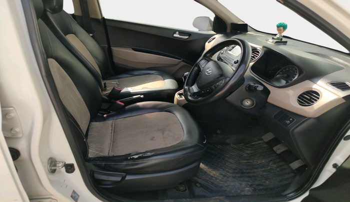 2017 Hyundai Grand i10 SPORTZ U2 1.2 CRDI, Diesel, Manual, 96,847 km, interior