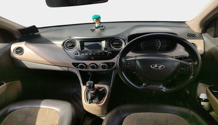 2017 Hyundai Grand i10 SPORTZ U2 1.2 CRDI, Diesel, Manual, 96,847 km, interior