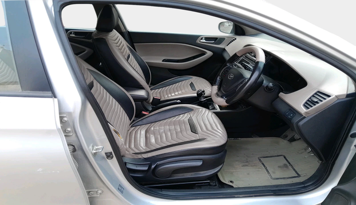 2014 Hyundai Elite i20 ASTA 1.4 CRDI, Diesel, Manual, 1,43,933 km, interior