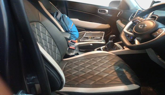 2023 Hyundai VENUE SX 1.2 PETROL, Petrol, Manual, 1,538 km, interior