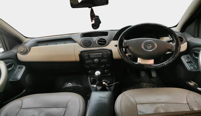 2014 Renault Duster 85 PS RXL DIESEL, Diesel, Manual, 1,32,970 km, interior