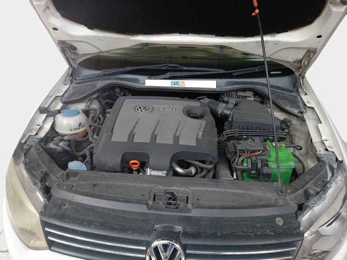 2013 Volkswagen Vento TRENDLINE DIESEL 1.6, Diesel, Manual, 1,32,302 km, exterior