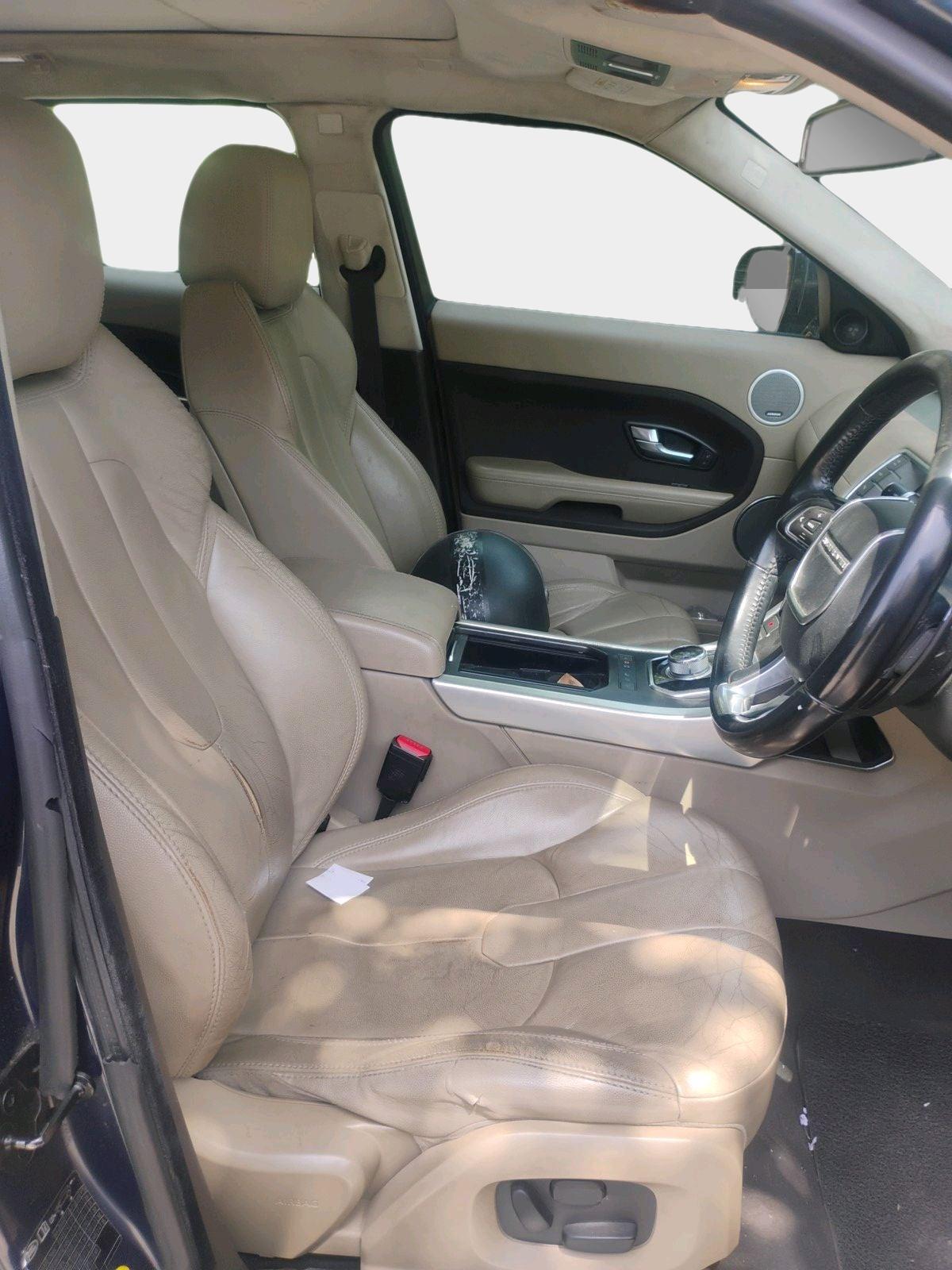 2013 Landrover Range Rover Evoque DYNAMIC SD4, Diesel, Automatic, 1,28,750 km, interior