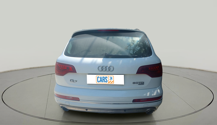 2011 Audi Q7 3.0 TDI QUATTRO, Diesel, Automatic, 1,90,662 km, exterior