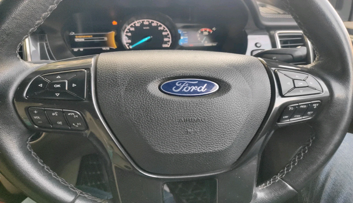 2020 Ford Endeavour TITANIUM PLUS 2.0 4X4 AT SUNROOF, Diesel, Automatic, 1,00,030 km, interior