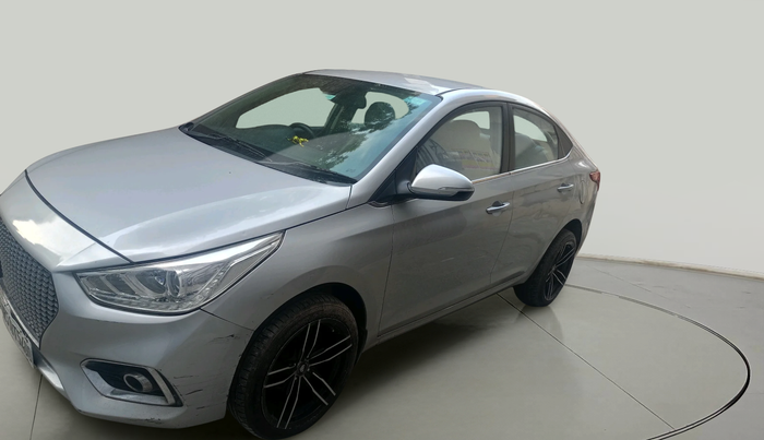 2017 Hyundai Verna 1.6 VTVT SX, Petrol, Manual, 83,108 km, exterior